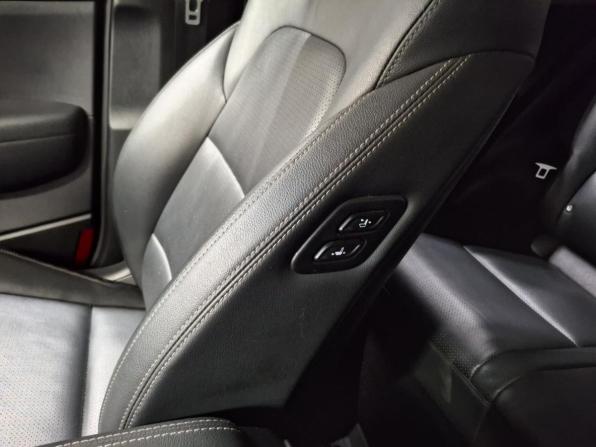 Kia Sportage IV Рестайлинг с пробегом 2019 года, цена 2 420 000 рублей, 76988 км, внедорожник, Автокод Объявления