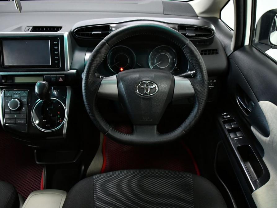 Toyota Wish II Рестайлинг Новосибирск  - изображение 9