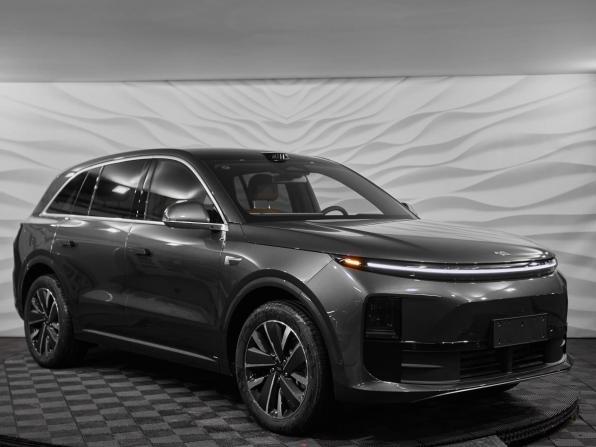 Новый Li Auto (Lixiang) L6 2025 года, цена 8 790 000 рублей, внедорожник, Автокод Объявления