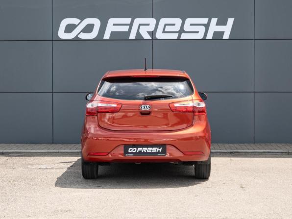 Kia Rio III с пробегом 2012 года, цена 695 000 рублей, 189400 км, хэтчбек, Автокод Объявления
