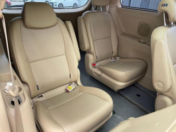 Kia Carnival III с пробегом 2018 года, цена 2 590 000 рублей, 132113 км, минивэн, Автокод Объявления