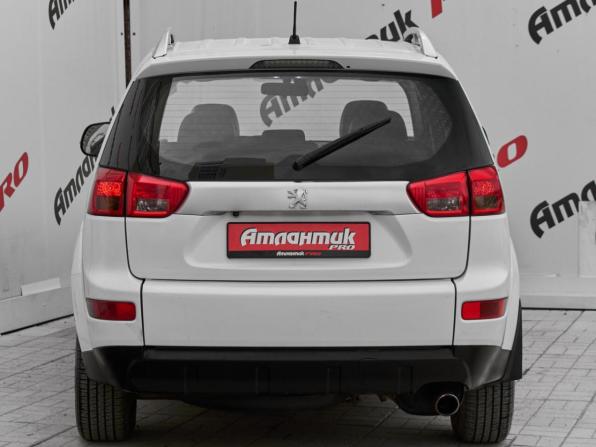 Peugeot 4007 с пробегом 2011 года, цена 830 000 рублей, 252238 км, внедорожник, Автокод Объявления