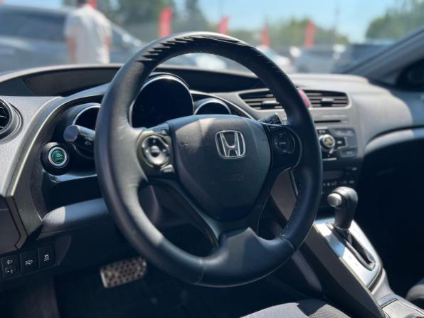 Honda Civic IX с пробегом 2012 года, цена 1 200 000 рублей, 226810 км, хэтчбек, Автокод Объявления