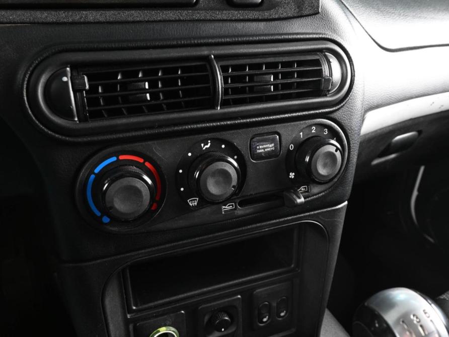 Chevrolet Niva I Рестайлинг Ростов-на-Дону  - изображение 13