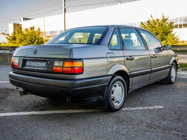 Volkswagen Passat B3 с пробегом 1991 года, цена 248 000 рублей, 279238 км, седан, Автокод Объявления