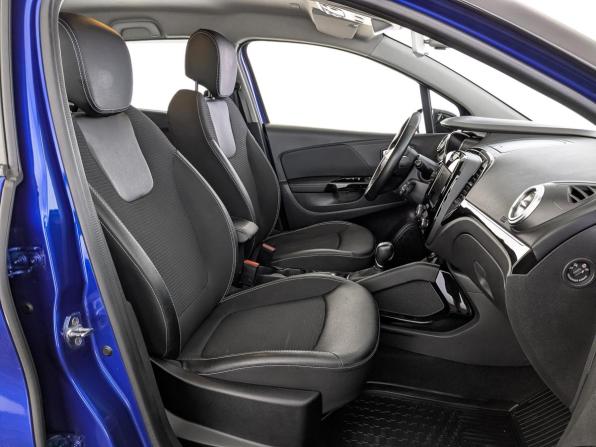 Renault Kaptur I Рестайлинг с пробегом 2021 года, цена 1 600 000 рублей, 91697 км, внедорожник, Автокод Объявления