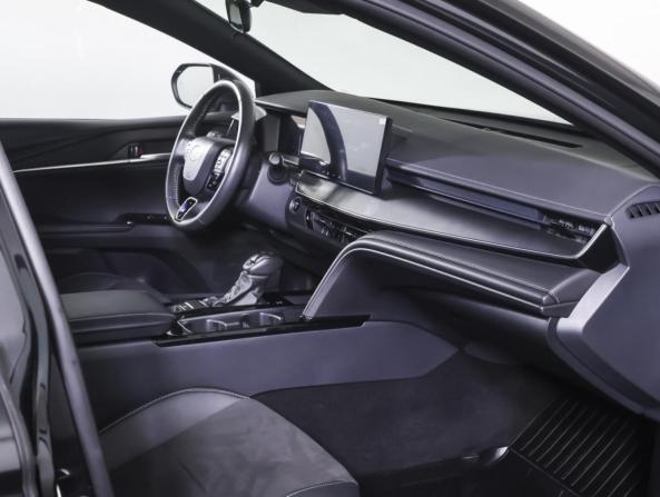 Toyota Camry IX (XV80) China Market с пробегом 2024 года, цена 3 390 000 рублей, 48244 км, седан, Автокод Объявления