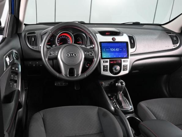 Kia Cerato II с пробегом 2010 года, цена 979 000 рублей, 187538 км, седан, Автокод Объявления