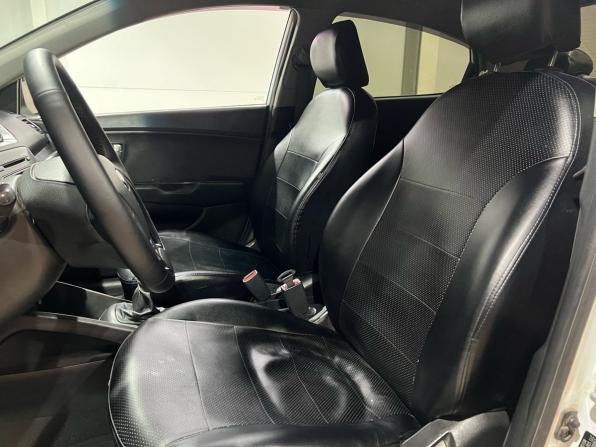 Kia Rio III Рестайлинг с пробегом 2015 года, цена 859 900 рублей, 169000 км, седан, Автокод Объявления