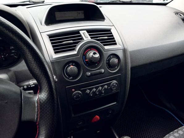Renault Megane II Рестайлинг с пробегом 2006 года, цена 449 000 рублей, 330059 км, универсал, Автокод Объявления