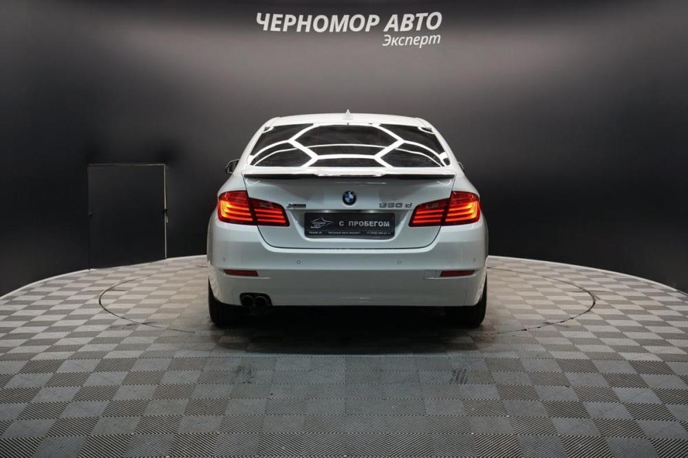 BMW 5 серии VI (F10/F11/F07) Рестайлинг Крым  - изображение 4
