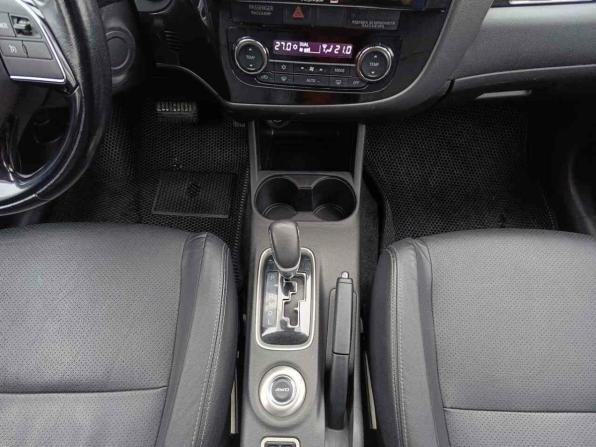 Mitsubishi Outlander III Рестайлинг 2 с пробегом 2016 года, цена 1 724 995 рублей, 235333 км, внедорожник, Автокод Объявления