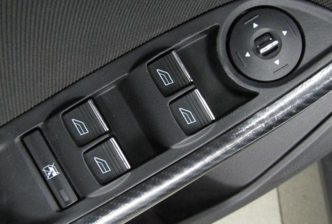 Ford Focus III с пробегом 2012 года, цена 689 000 рублей, 240226 км, хэтчбек, Автокод Объявления