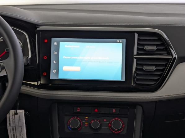 Jetta VS5 I Рестайлинг с пробегом 2024 года, цена 2 100 000 рублей, 3320 км, внедорожник, Автокод Объявления