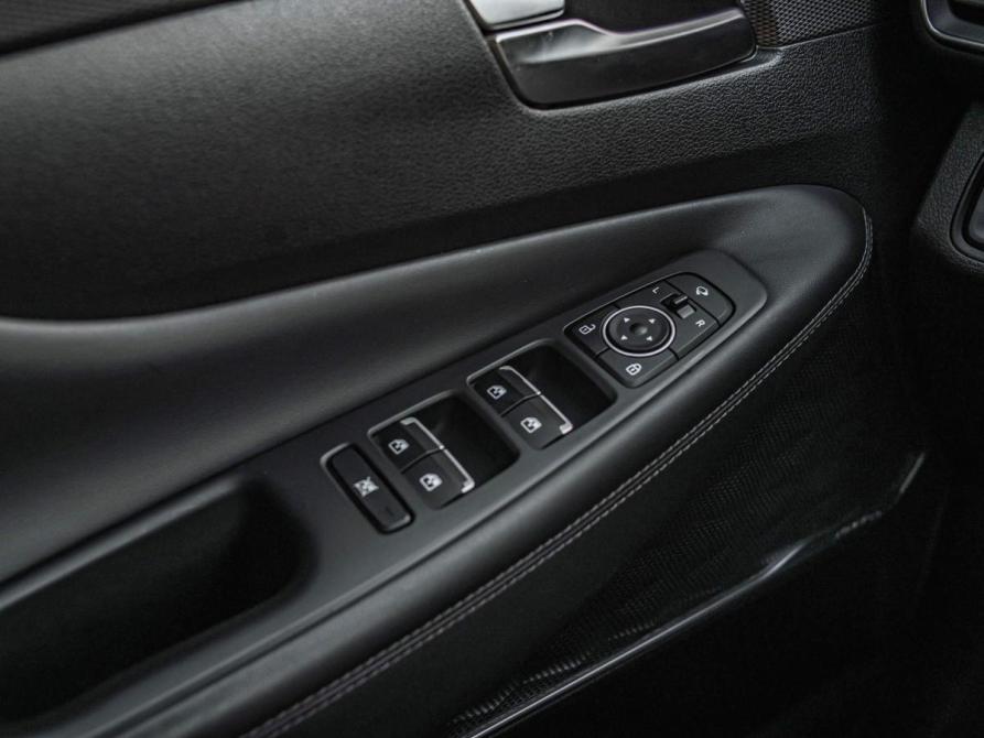 Hyundai Santa Fe IV Санкт-Петербург  - изображение 12