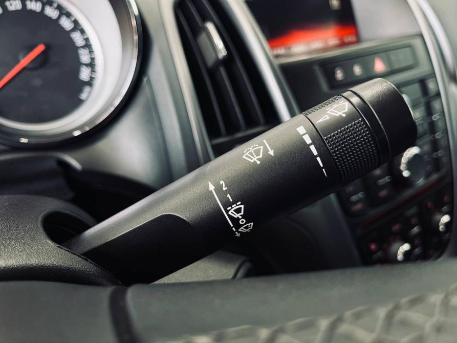 Opel Astra J Рестайлинг Ростов-на-Дону  - изображение 15