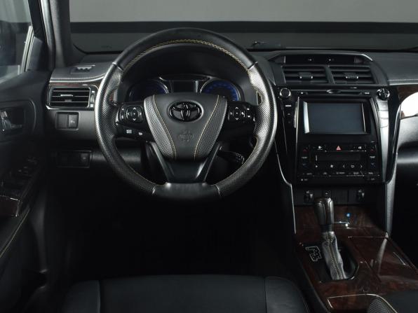 Toyota Camry VII (XV50) Рестайлинг 2 с пробегом 2017 года, цена 2 149 999 рублей, 186460 км, седан, Автокод Объявления