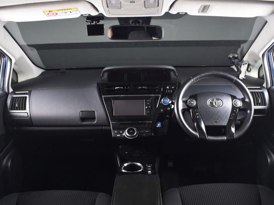 Toyota Prius Alpha I (ZVW40/41) Рестайлинг Кемерово  - изображение 9
