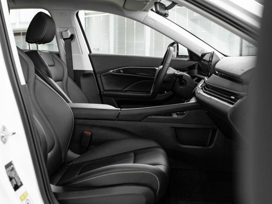 FAW Bestune B70 I Рестайлинг Москва  - изображение 6