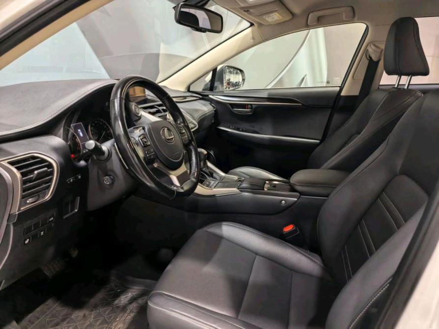 Lexus NX I Рестайлинг Пермь  - изображение 10