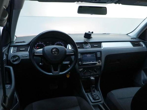 Skoda Rapid I Рестайлинг с пробегом 2019 года, цена 1 419 050 рублей, 63353 км, лифтбек, Автокод Объявления
