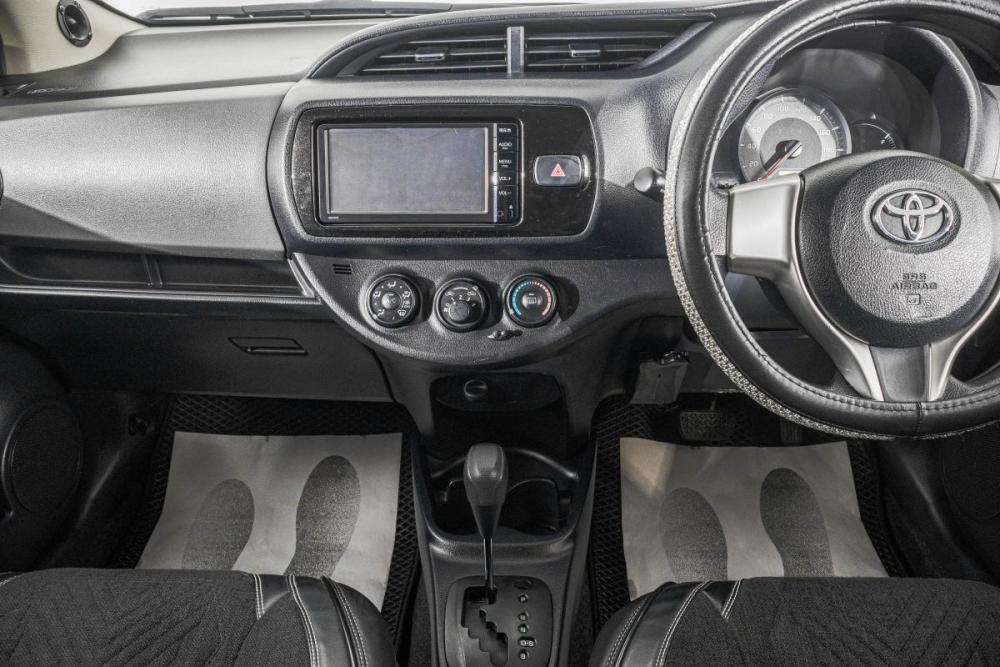 Toyota Vitz III (XP130) Рестайлинг Барнаул  - изображение 16