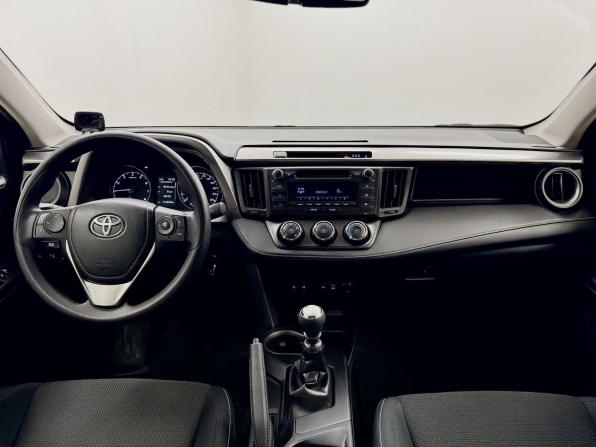 Toyota RAV4 IV (XA40) Рестайлинг с пробегом 2016 года, цена 2 150 000 рублей, 114700 км, внедорожник, Автокод Объявления