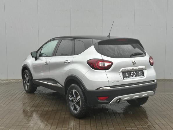 Renault Kaptur I с пробегом 2017 года, цена 1 347 000 рублей, 93000 км, внедорожник, Автокод Объявления