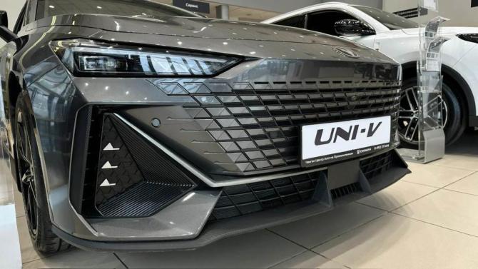 Новый Changan UNI-V I 2025 года, цена 3 429 900 рублей, лифтбек, Автокод Объявления