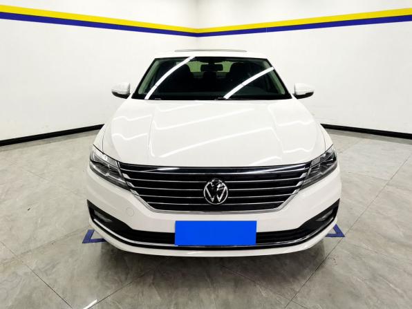 Volkswagen Lavida III Рестайлинг с пробегом 2023 года, цена 1 800 000 рублей, 33000 км, седан, Автокод Объявления