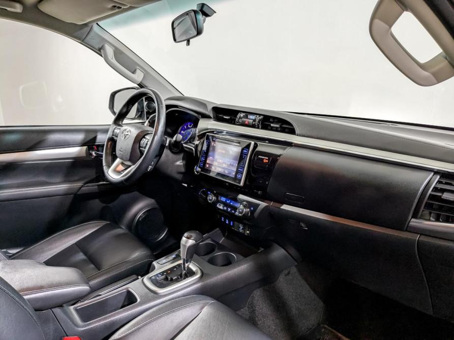 Toyota Hilux VIII Москва  - изображение 9