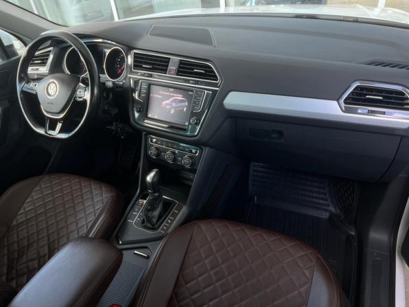 Volkswagen Tiguan II с пробегом 2017 года, цена 2 279 000 рублей, 98369 км, внедорожник, Автокод Объявления