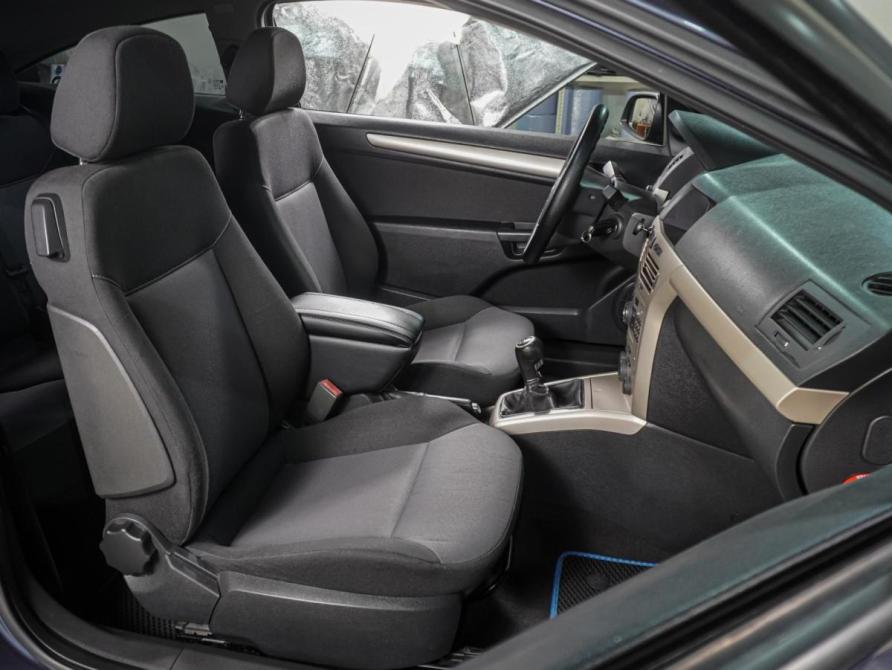Opel Astra H Рестайлинг Воронеж  - изображение 8