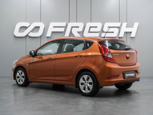 Hyundai Solaris I Рестайлинг с пробегом 2015 года, цена 1 079 000 рублей, 87888 км, хэтчбек, Автокод Объявления
