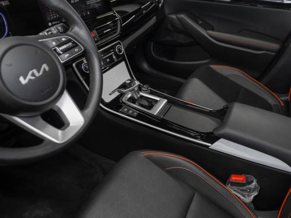 Kia Seltos I Рестайлинг с пробегом 2026 года, цена 3 020 000 рублей, 17 км, внедорожник, Автокод Объявления