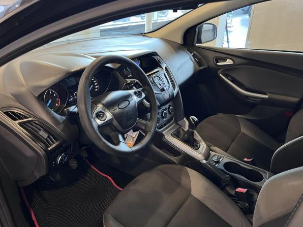Ford Focus III с пробегом 2011 года, цена 583 000 рублей, 226695 км, хэтчбек, Автокод Объявления