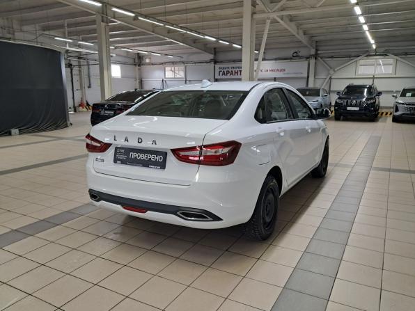 Lada (ВАЗ) Vesta I Рестайлинг (NG) с пробегом 2023 года, цена 855 000 рублей, 44152 км, седан, Автокод Объявления