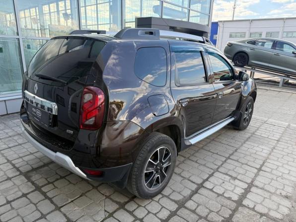 Renault Duster I Рестайлинг с пробегом 2016 года, цена 1 300 000 рублей, 124802 км, внедорожник, Автокод Объявления