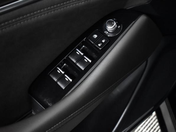 Mazda 6 III (GJ) Рестайлинг 2 с пробегом 2022 года, цена 2 790 000 рублей, 46490 км, седан, Автокод Объявления