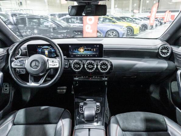 Mercedes-Benz CLA II (C118 X118) с пробегом 2019 года, цена 3 099 700 рублей, 99379 км, седан, Автокод Объявления