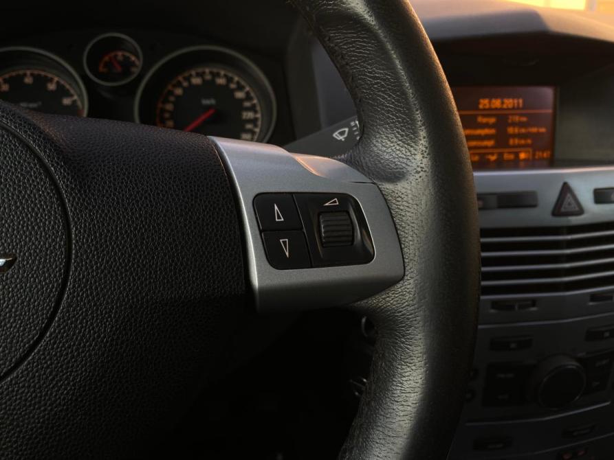 Opel Astra H Рестайлинг Челябинск  - изображение 11