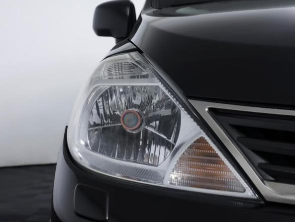 Nissan Tiida I Рестайлинг с пробегом 2011 года, цена 690 000 рублей, 245780 км, хэтчбек, Автокод Объявления
