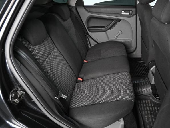 Ford Focus II Рестайлинг с пробегом 2010 года, цена 749 000 рублей, 139850 км, седан, Автокод Объявления
