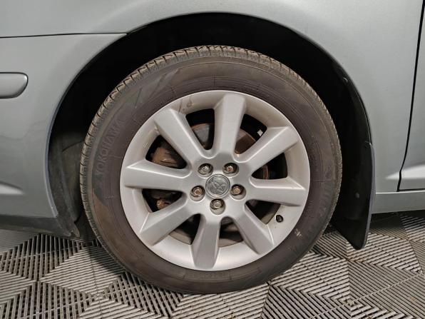 Toyota Avensis II Рестайлинг с пробегом 2007 года, цена 985 000 рублей, 124201 км, седан, Автокод Объявления
