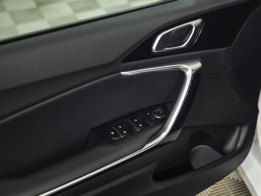 Kia Ceed III Санкт-Петербург  - изображение 12