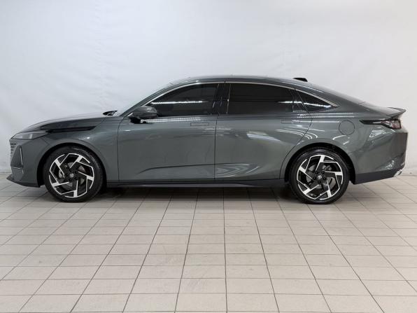 Changan Lamore с пробегом 2024 года, цена 1 990 000 рублей, 45648 км, седан, Автокод Объявления
