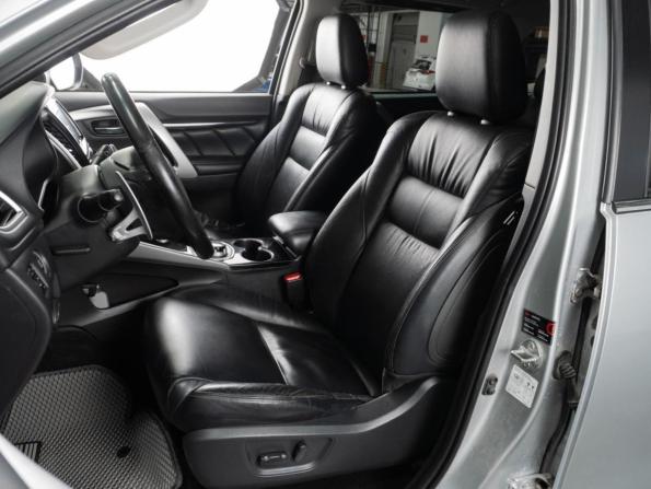 Mitsubishi Pajero Sport III с пробегом 2017 года, цена 2 645 983 рубля, 238870 км, внедорожник, Автокод Объявления