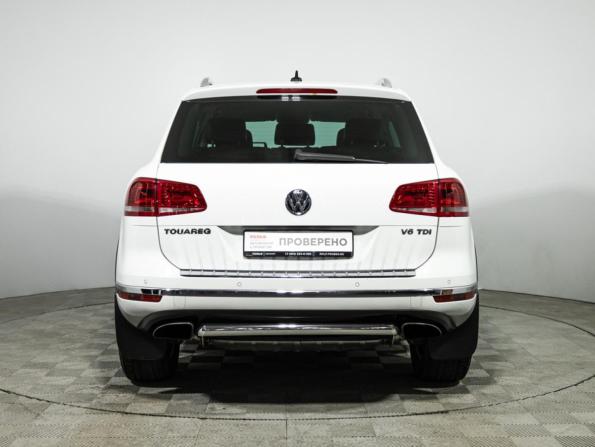 Volkswagen Touareg II Рестайлинг с пробегом 2014 года, цена 2 089 000 рублей, 297904 км, внедорожник, Автокод Объявления