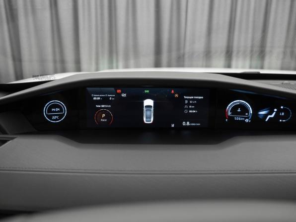 Changan UNI-V I с пробегом 2024 года, цена 2 550 000 рублей, 8808 км, лифтбек, Автокод Объявления
