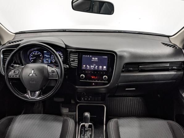 Mitsubishi Outlander III Рестайлинг 3 с пробегом 2021 года, цена 2 650 000 рублей, 76045 км, внедорожник, Автокод Объявления